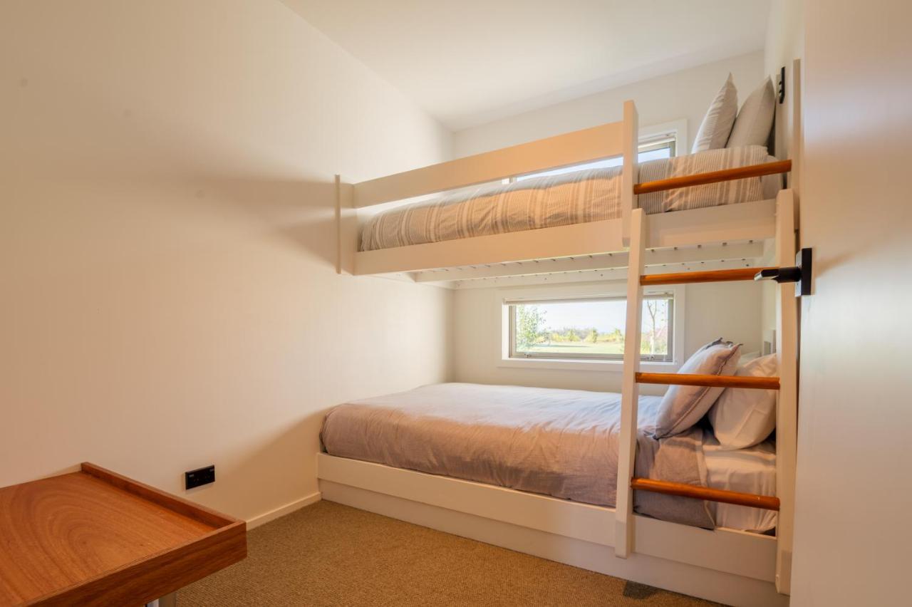 305 In The Vines Villa Havelock North Bagian luar foto